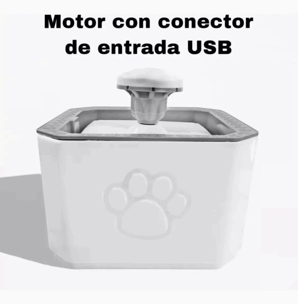 Fuente-5 Fuente Dispensador de Agua para Mascotas